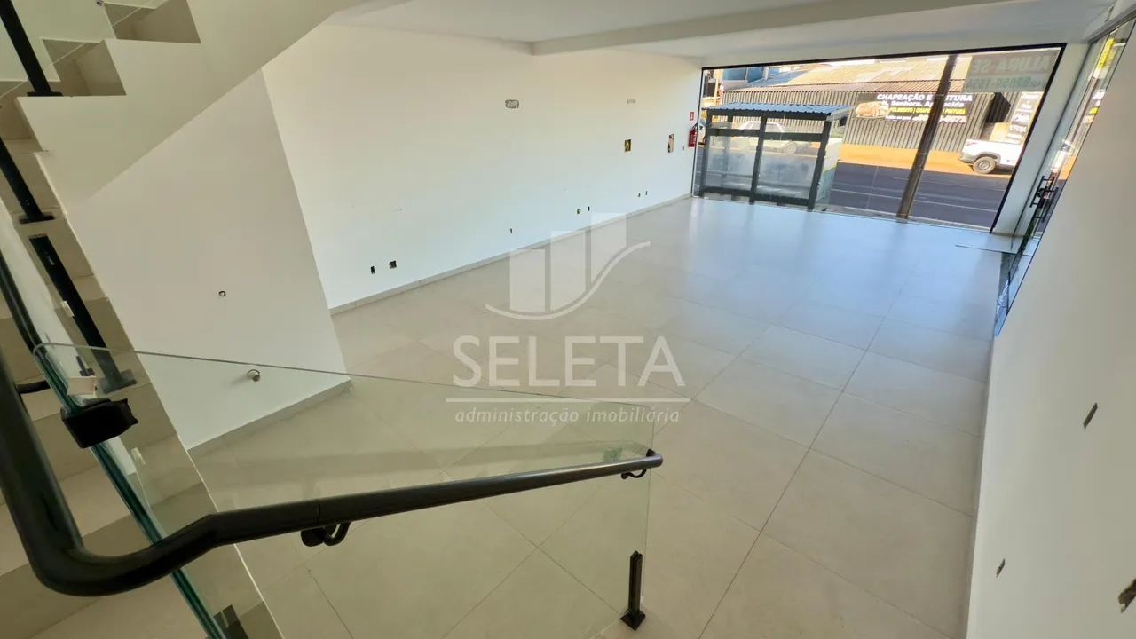 Sala comercial de esquina à venda - Foto 3