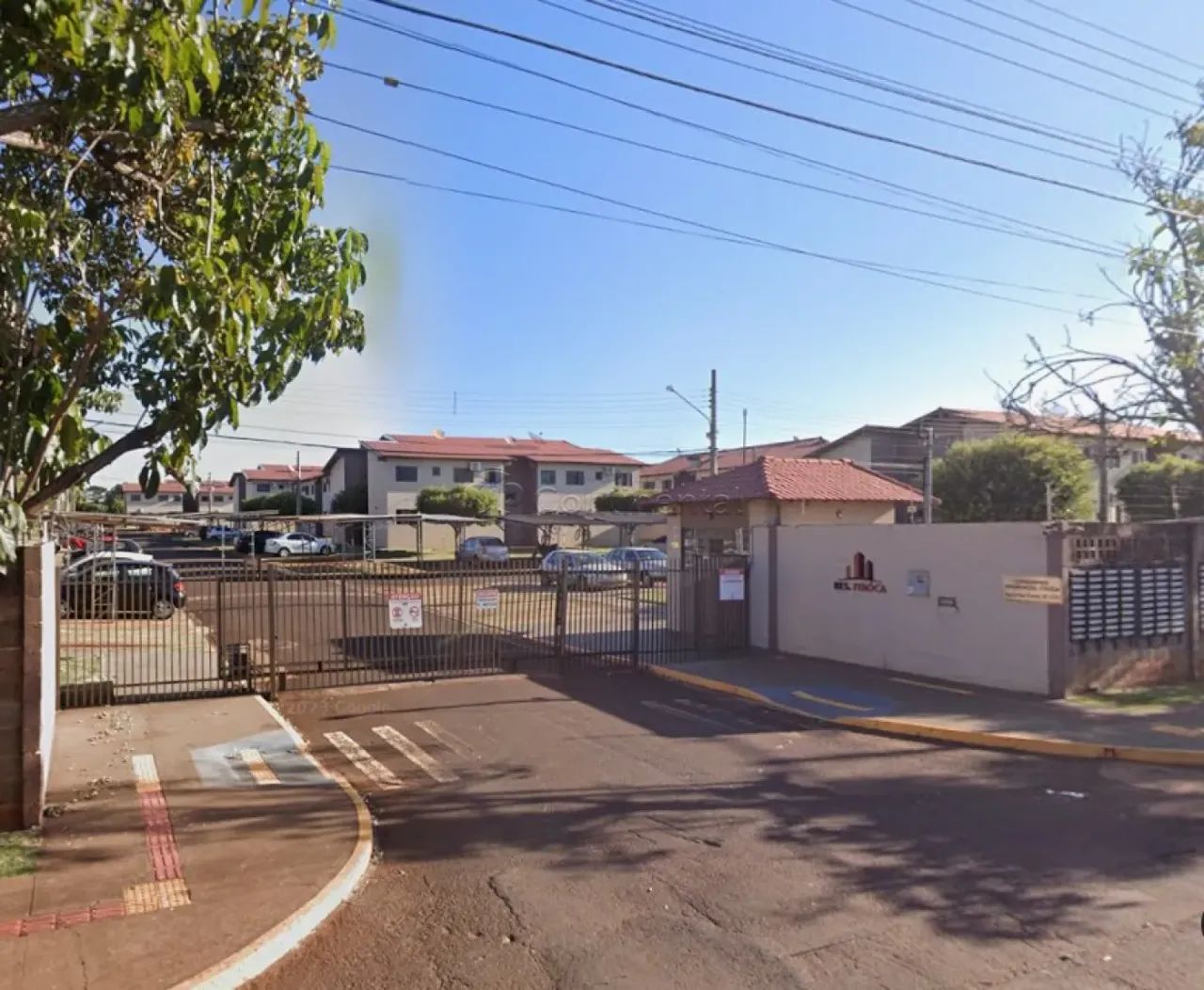 Apartamento para Locação em Dourados-MS