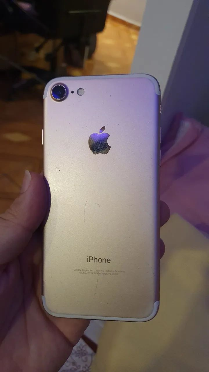 Iphone 7 32 Gb funcionando 100% - Foto 4