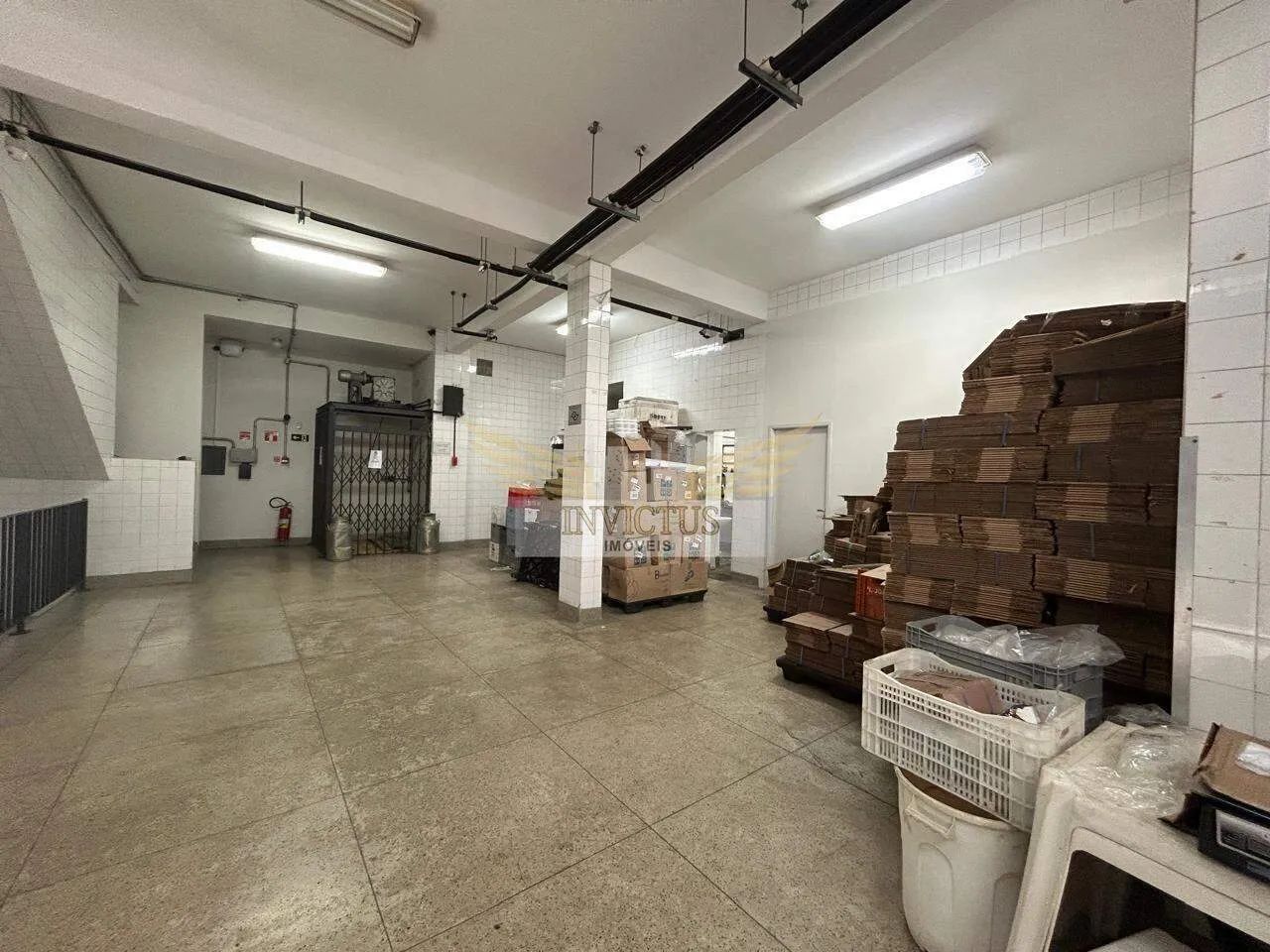 Salão Comercial para Alugar, 300m² - Vila Valparaíso, Santo André/SP.