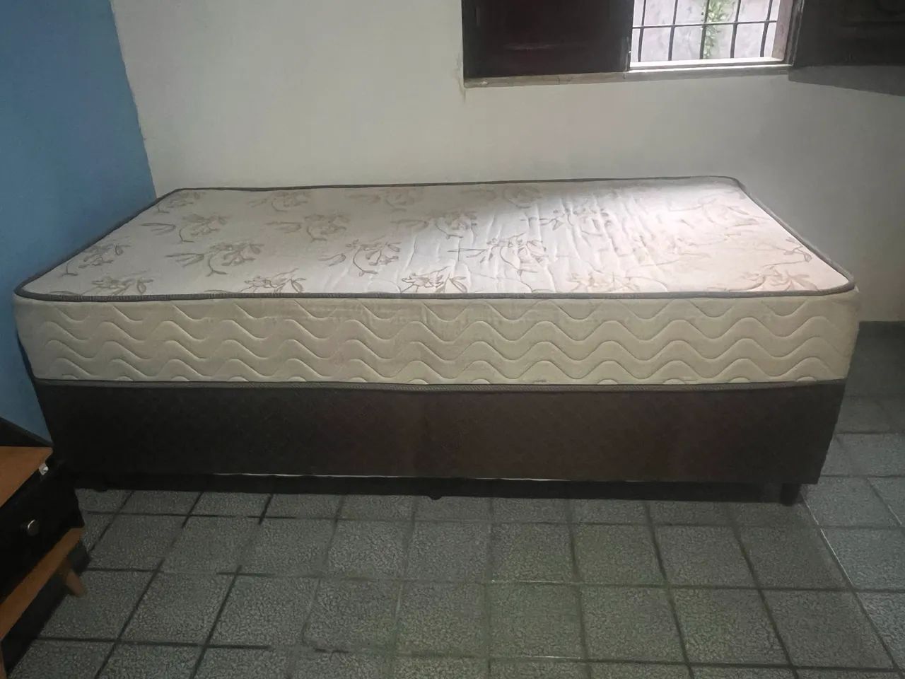 Cama solteirão, maior que a de solteiro - Foto 4
