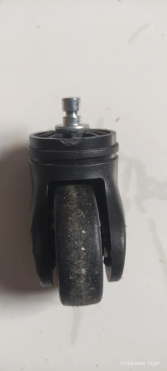 Pezinho de malas. - Foto 3