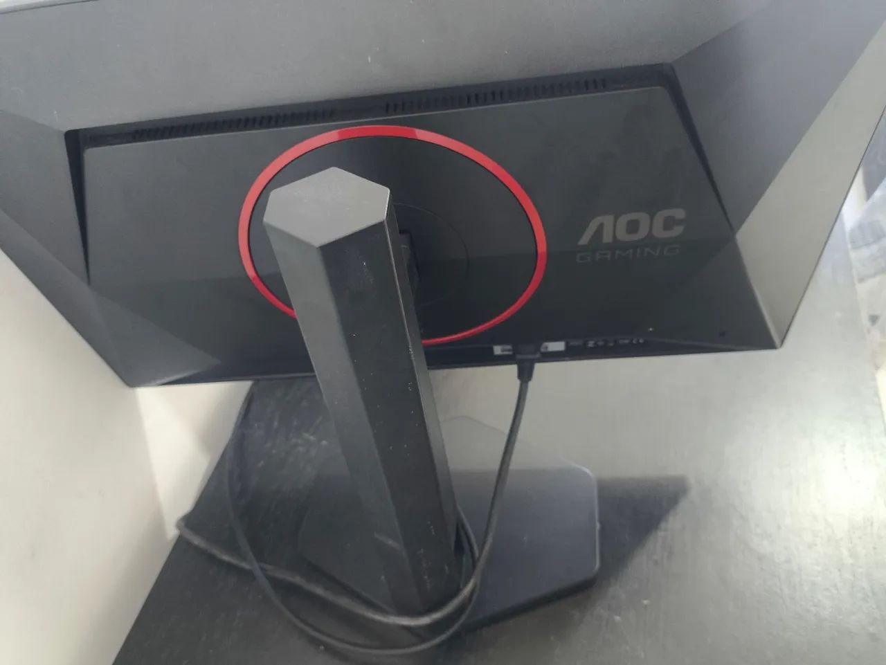 Monitor gamer AOC 24 180hz 0.5ms 24g4/p - Foto 5