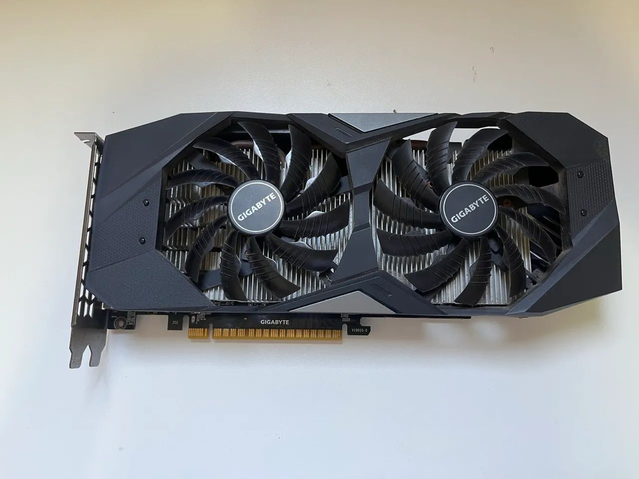 Placa de Vídeo GTX 1650 4GB Gigabyte;