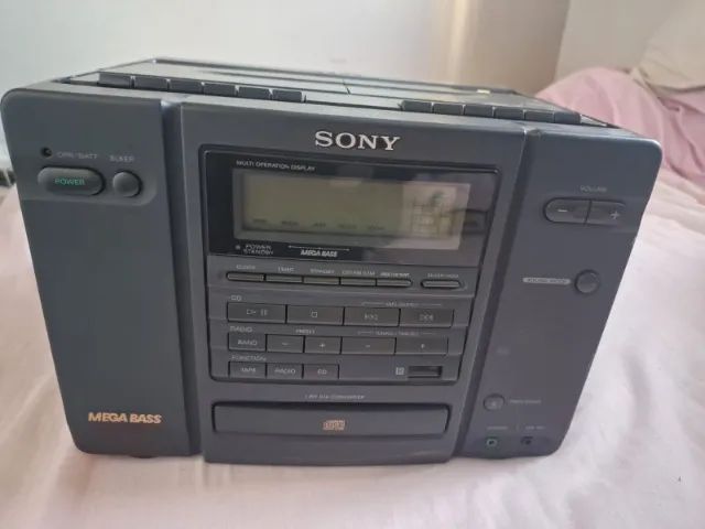 Radio Cassete e CD Sony Megabass