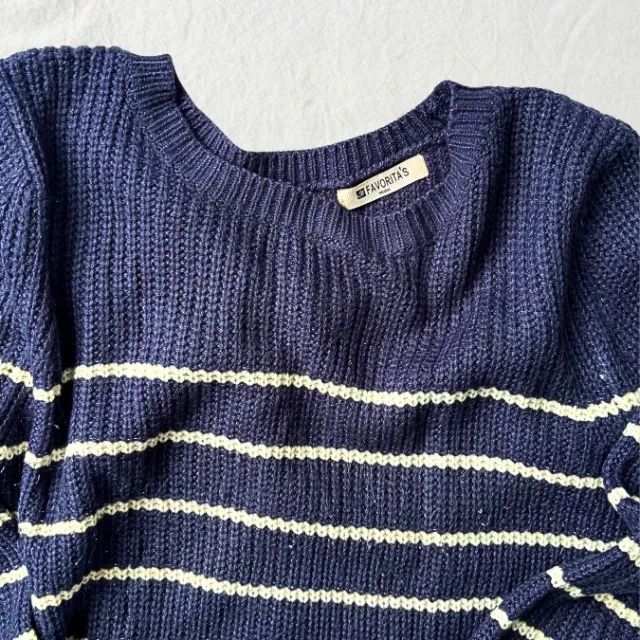 Blusa de lã listrada com trançado ajustável nas costas - Foto 5