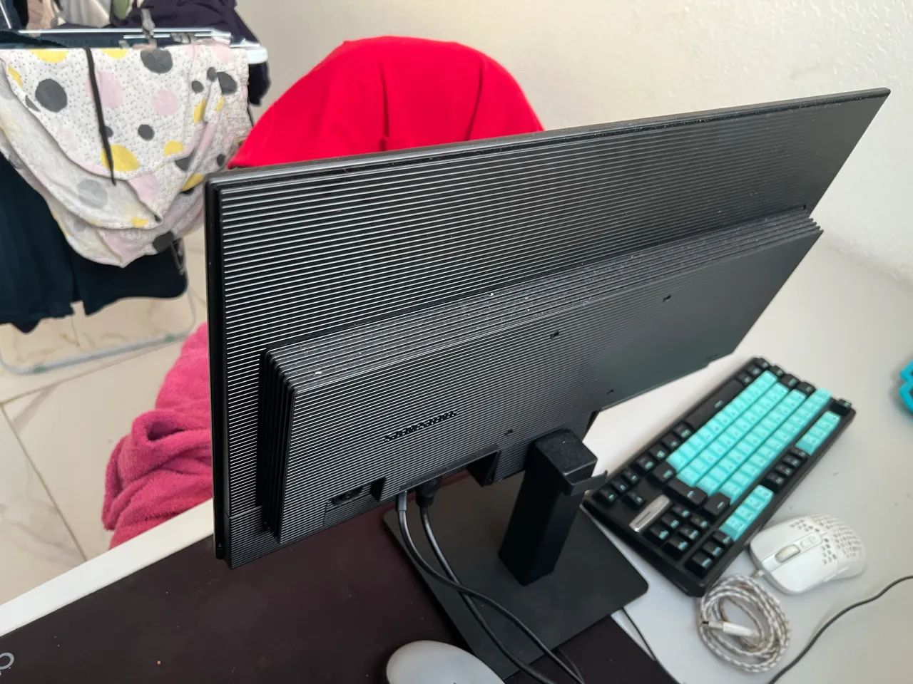 Monitor, mouse, teclado, mouse pad e mesa  - Foto 2