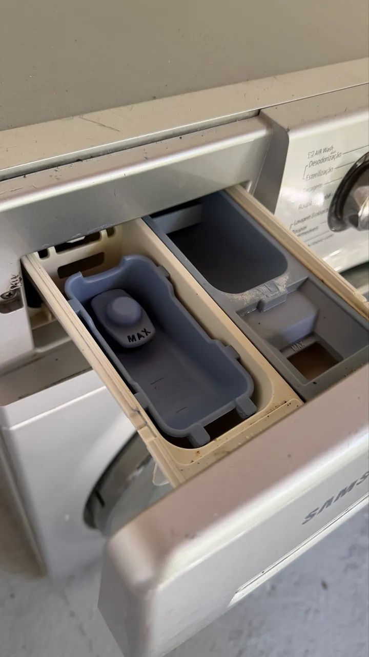 Máquina de lavar e secar Samsung com defeito - Foto 4