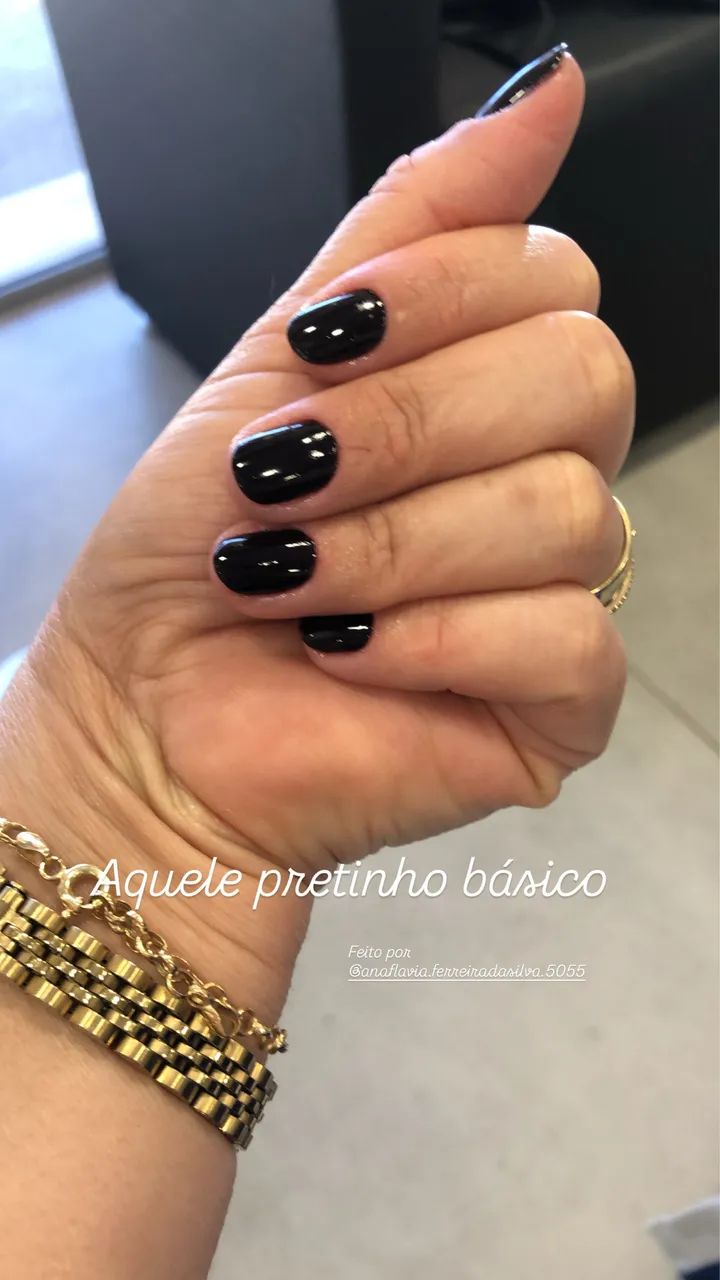 Vaga para. Manicure 