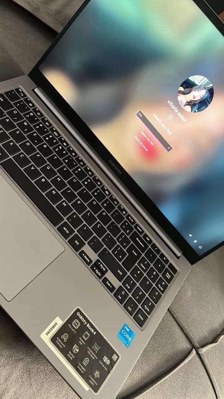 Notebook Samsung book 4