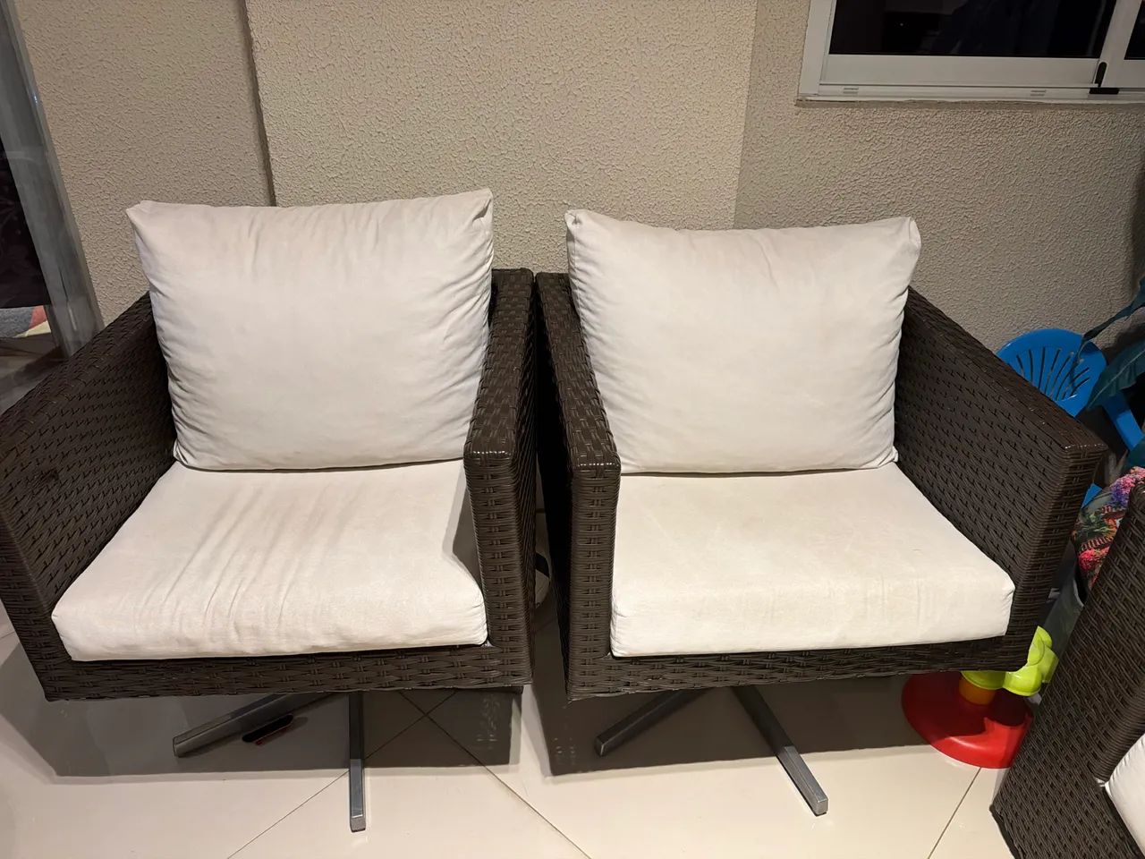 sofa e poltrona para jardim/ varanda - Foto 4