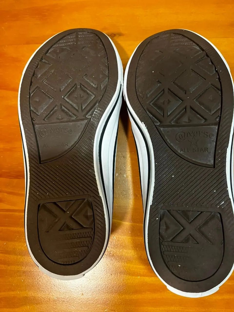 tênis all star couro branco - modelo chuck taylor - Foto 4