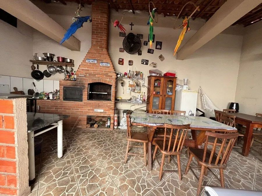 CASA,3 Dormitorio(s) bairro Estados