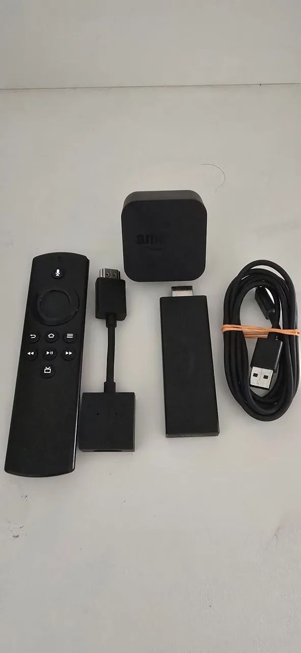 Fire TV Stick Full HD com Alexa