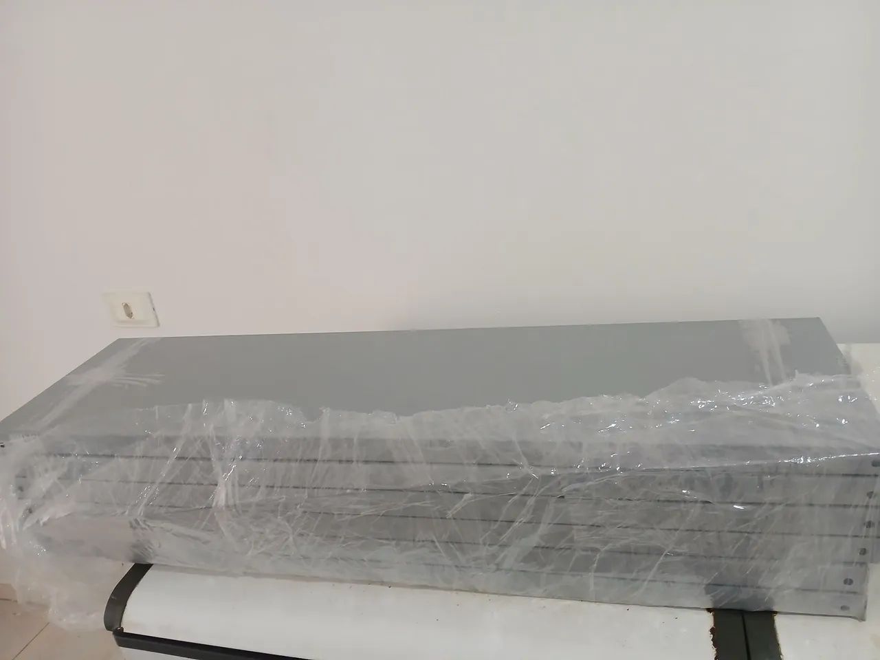 Estante de Aço 2m - Nova na Embalagem - Foto 3