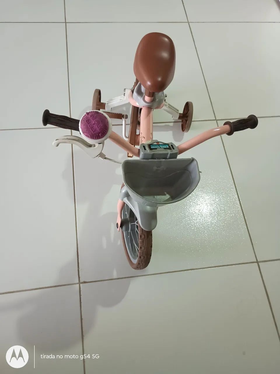 Vende-se bicicleta infantil aro 12 - Foto 2