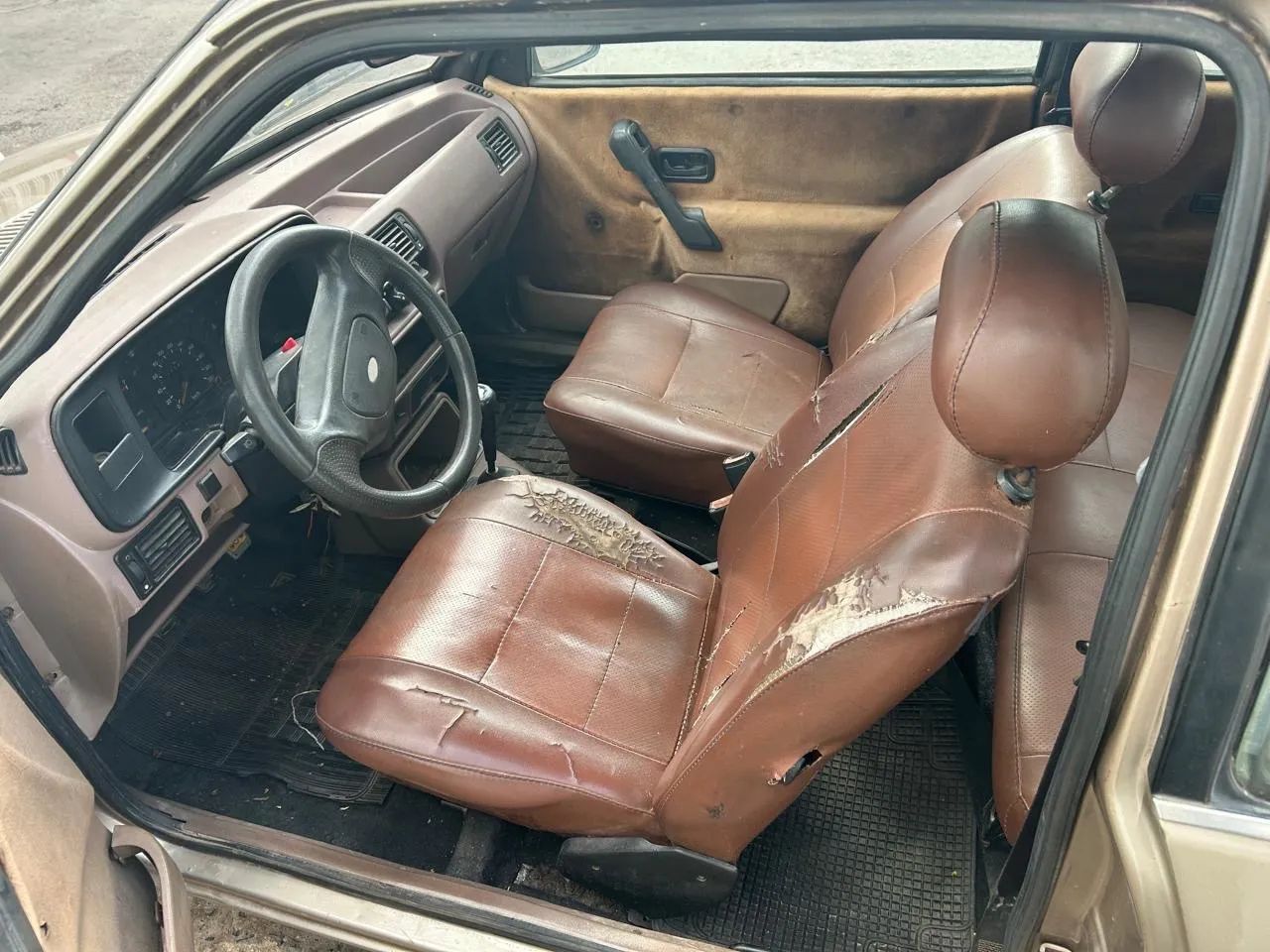 Ford Escort GL 1.6i / 1.6 1990
