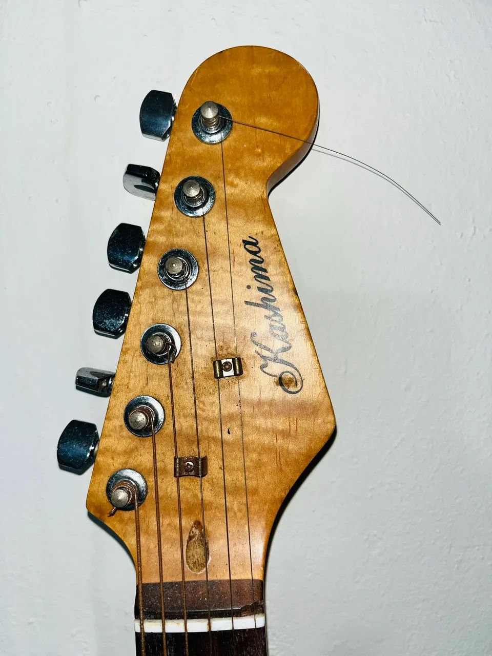 Guitarra stratocaster semi nova - Foto 3