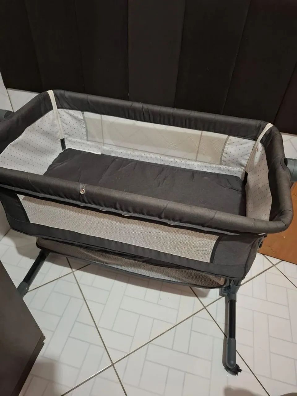 Berço Bebê Portátil Moisés Com Mosquiteiro E Modo Balanço