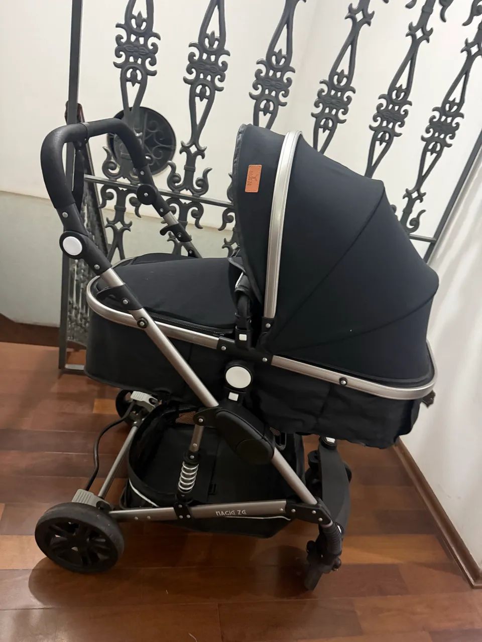 Carrinho de Bebê Europeu 2 em 1 ( só carrinho ) semi novo  - Foto 3