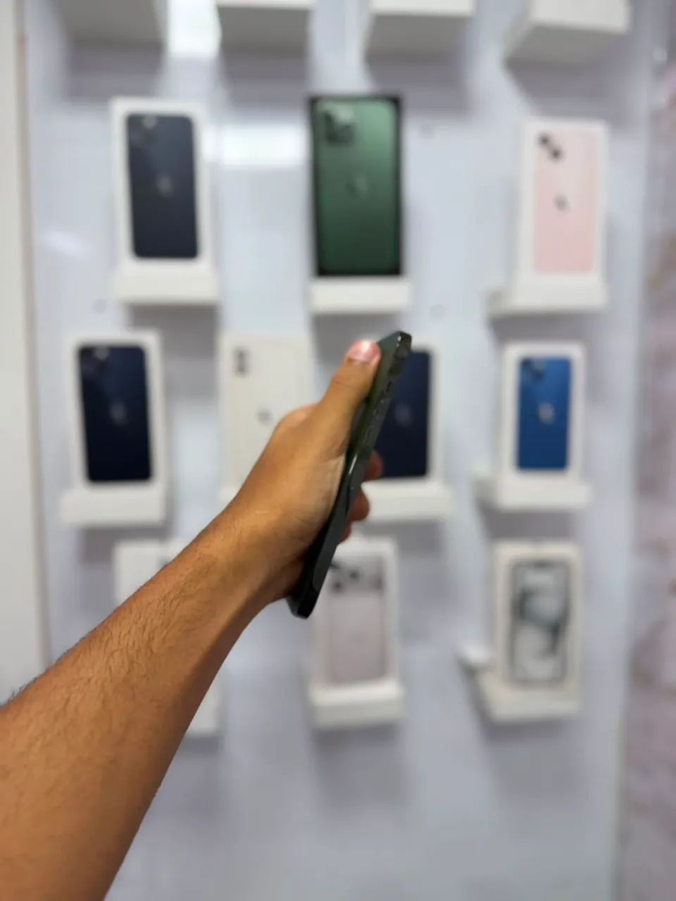 IPHONE 13 PRO MAX 128GB - R$2899,00 - Foto 5