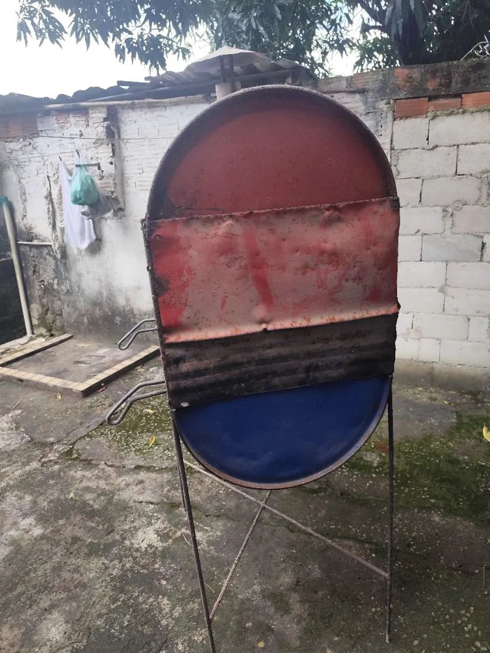 Vende se churrasqueira de carvão  - Foto 2