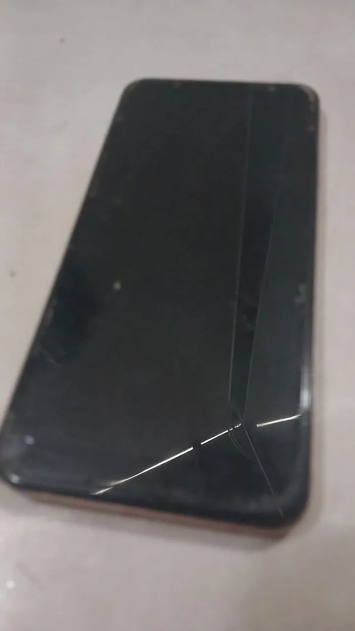 Celular usado velho