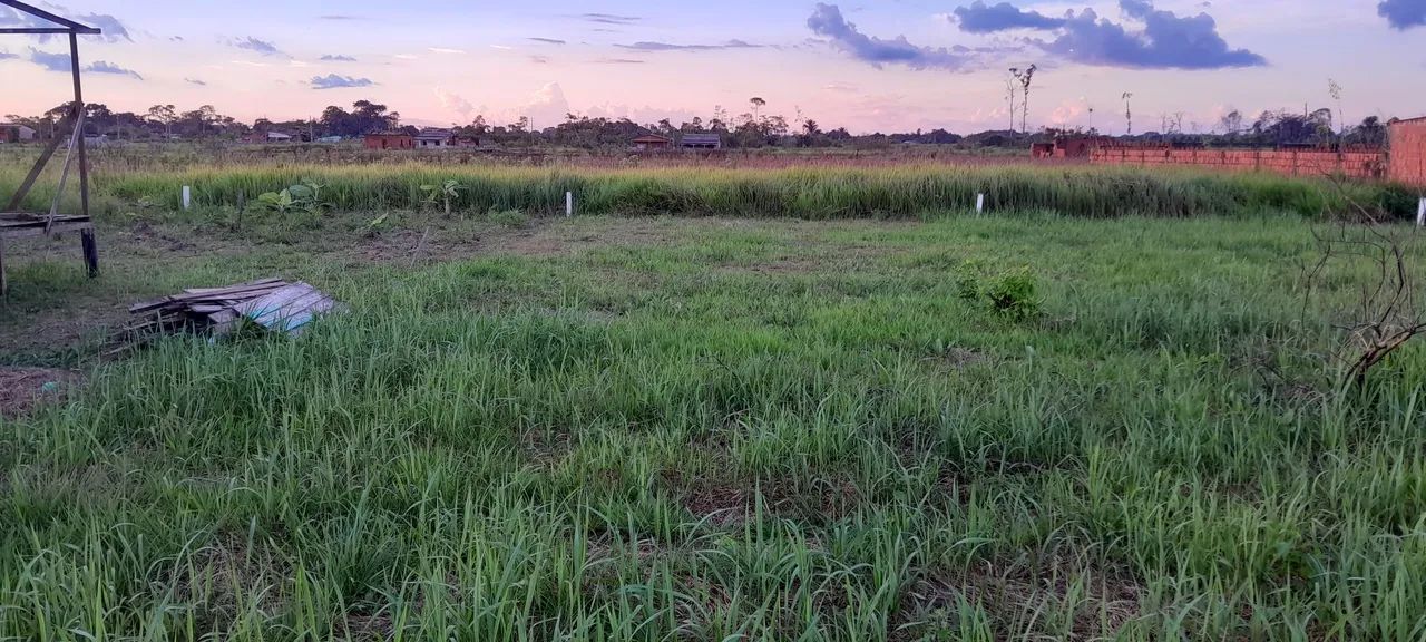 Vendo um terreno 10x25