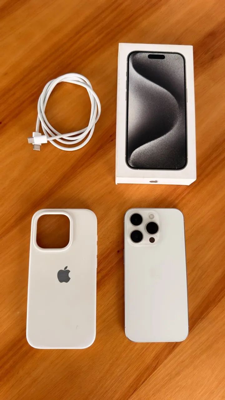 iPhone 15 Pro 256gb - Celulares e Smartphones - Abraão