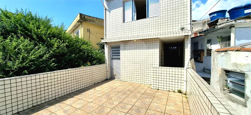 ótimo sobrado próximo a Cupecê , rua tranquila, próximo a comercio, escolas e hospitais - Foto 5