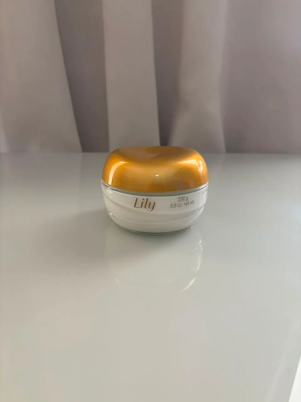 Creme acetinado Lily