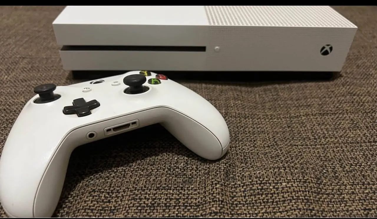 Xbox One S - Foto 2