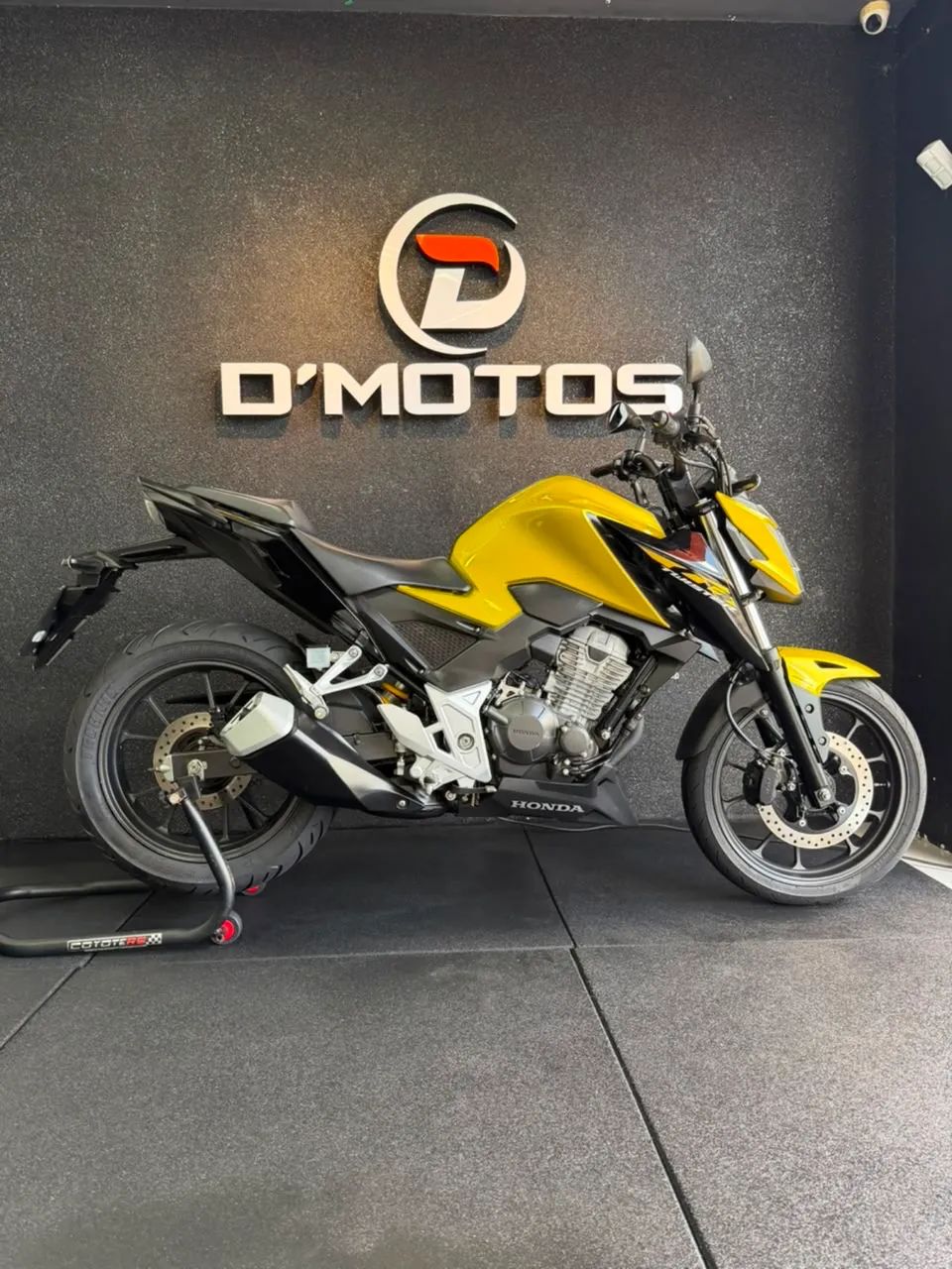 CB TWISTER 250 ABS - Foto 3