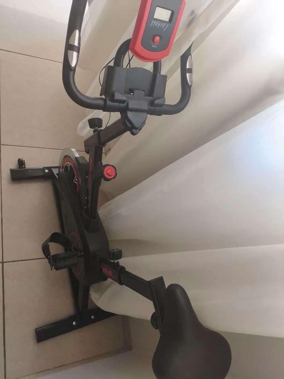 Bicicleta ergométrica  - Foto 3