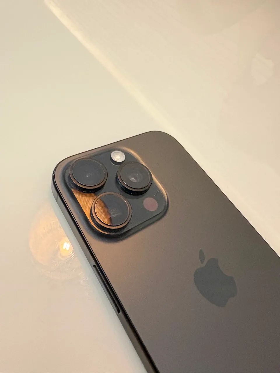 iPhone 16 pro 128gb - Foto 2