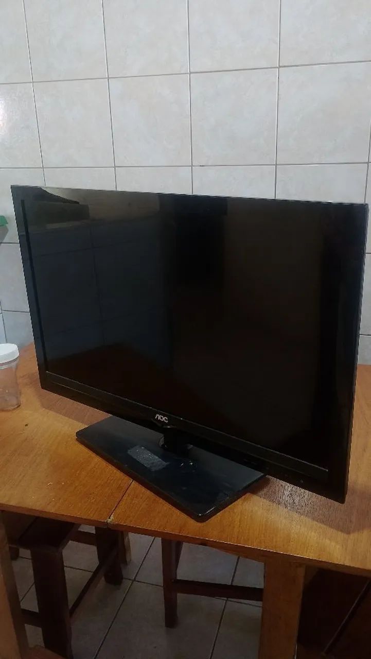Tv AOC 32 polegadas não é SMART 