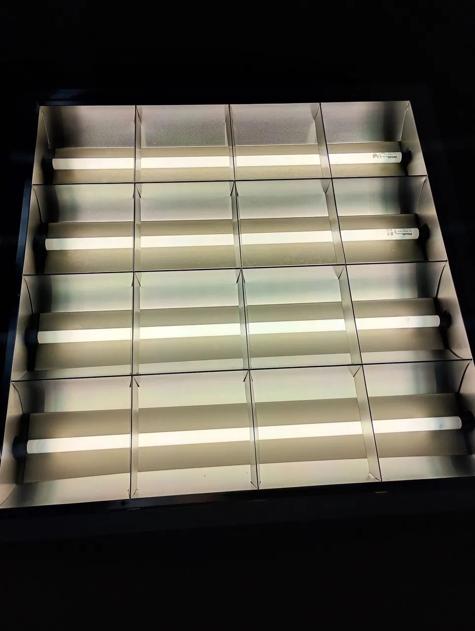 Luminária de embutir 60x60