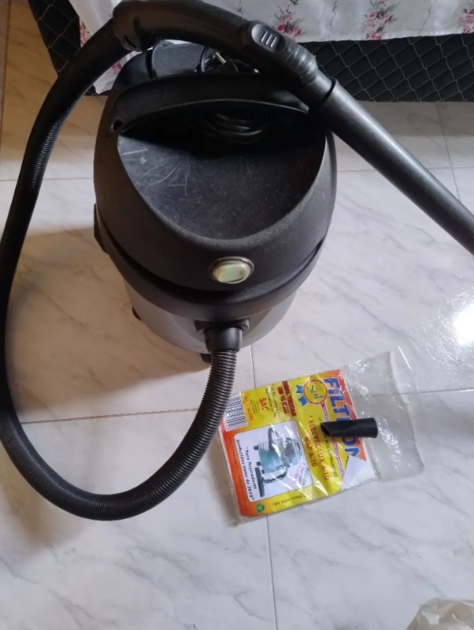 Aspirador de pó e água Eletrolux 