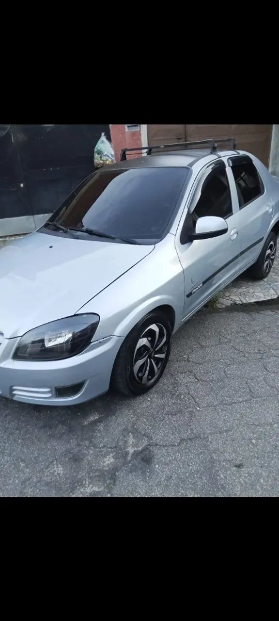 Chevrolet Prisma PRISMA Sed. Maxx/ LT 1.4 8V ECONOF. 4p 2011