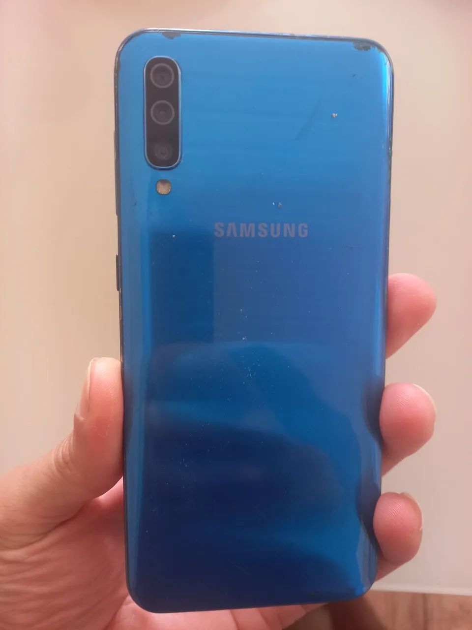 Samsung A50 - Foto 2