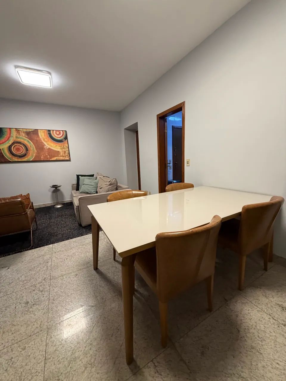 Mesa de jantar /sem as cadeiras  1,85x1,00 - Foto 2