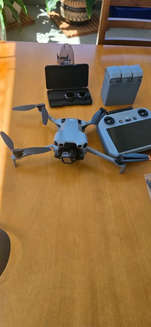 Drone Dji Mini 5 Pro Fly More Combo Plus - Foto 3