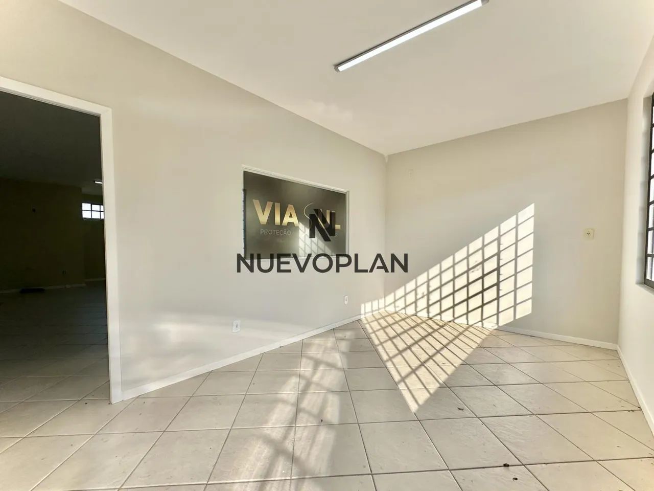 Sala Comercial para Venda em Curitiba, Santa Cândida, 1 banheiro, 3 vagas - Foto 7