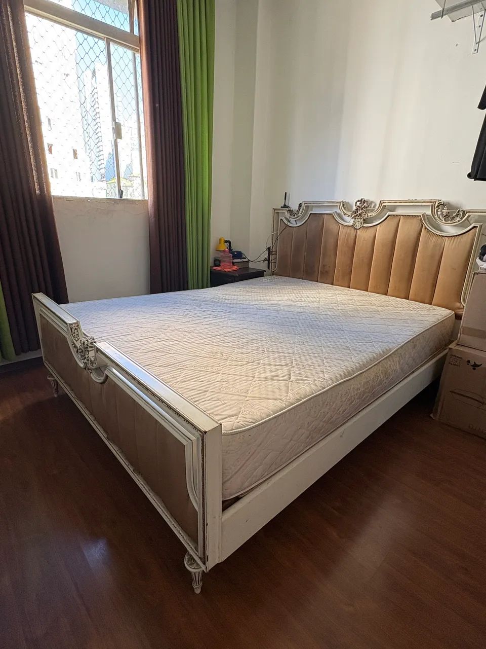 ?  5. Cama Casal  Cama Casal Estilo Clássico Provençal