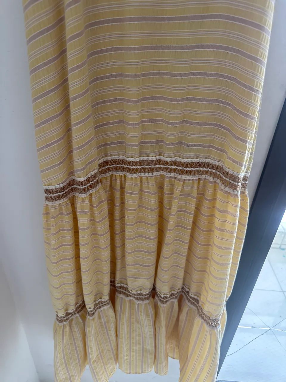 Vestido amarelo - lindo  - Foto 4