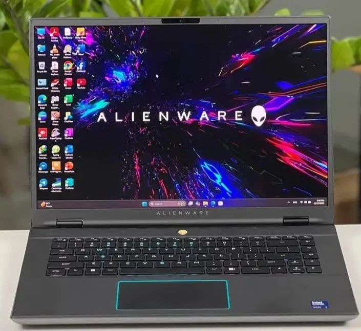 Notebook Alienware M16 R2