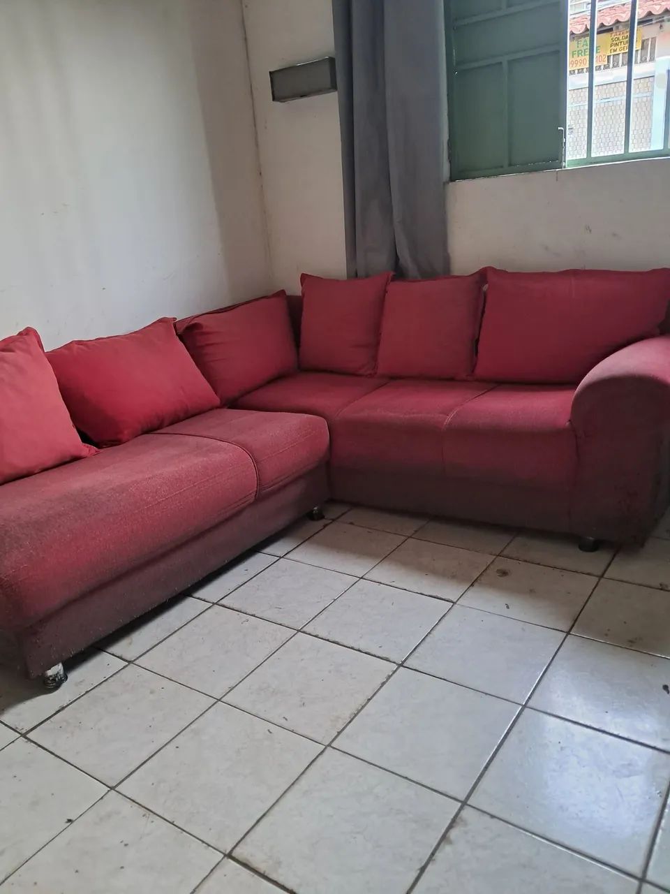 Vende se um sofá de canto