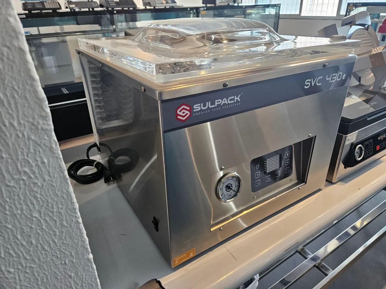 seladora a vácuo para açougue SVC 430e - nova