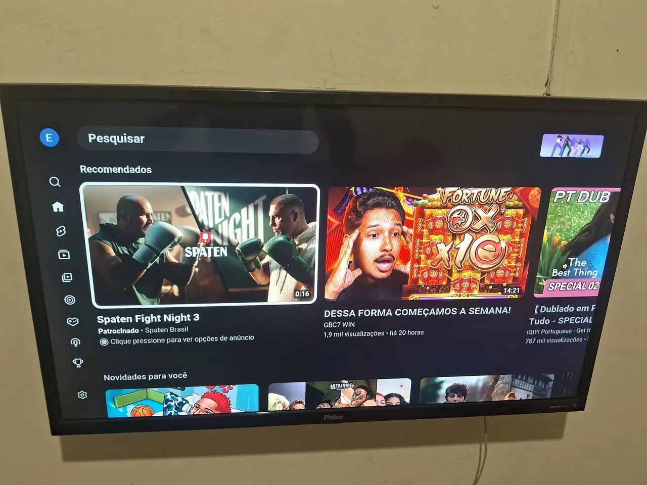 Televisão nova sem nenhum defeito smart TV