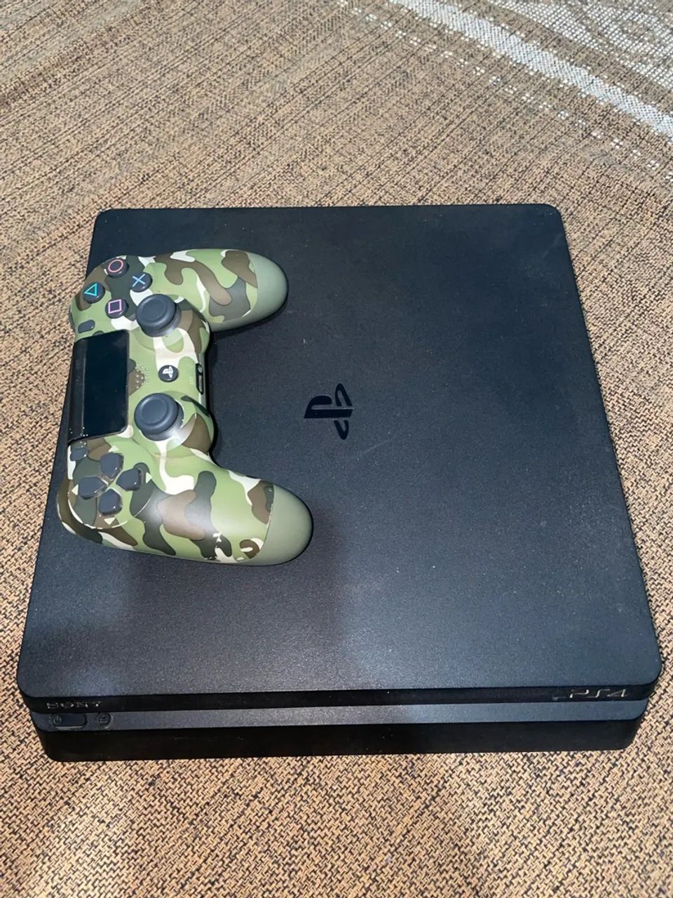 Ps4 slim 1TB